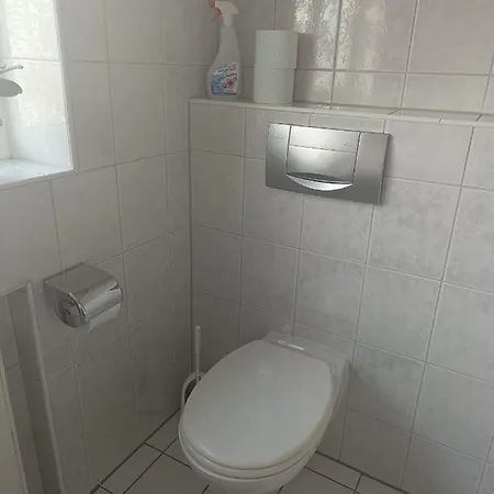 In 56 Qm Apartment, 24 H Check-in,free Parking Apartmán *