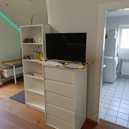 In 56 Qm Apartment, 24 H Check-in,free Parking Apartmán *