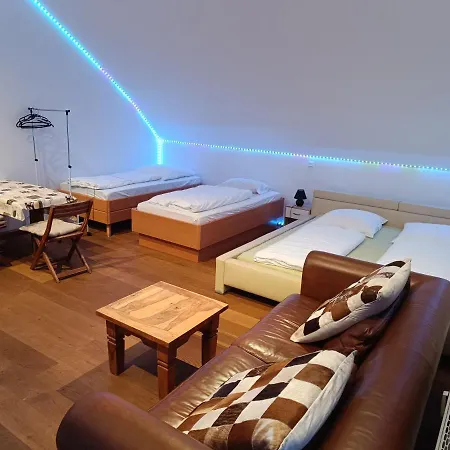 Apartmán In 56 Qm Apartment, 24 H Check-in,free Parking